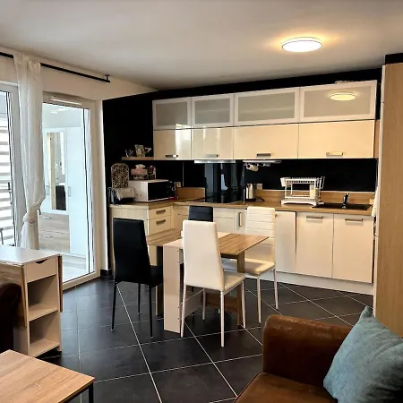 Апартаменты Le Moderne I Spacieux - 6 P - Hyper Centre Аннемас